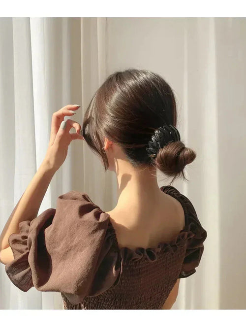 Load image into Gallery viewer, Bird Nest Shaped Ponytail Hair Clip – Magic Lazy Braider Hairpin for Women
